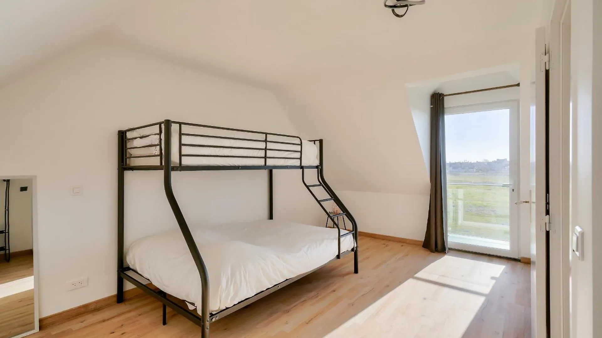 Sejour Breton A 7 Avec Vue Sur Le Phare D'Eckmuehl Villa Penmarc'h 0*,  France